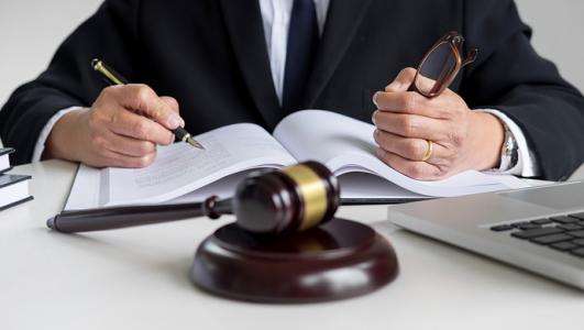 中國(guó)律師行業(yè)的信息化建設(shè)面臨挑戰(zhàn)